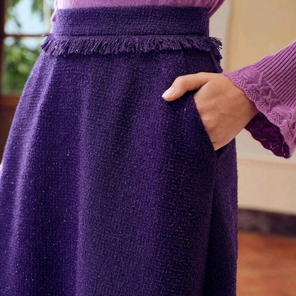 TWEED SOLID SLANT POCKET FRINGE HEM SKIRT - Picture 4 of 4